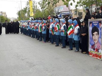 آغاز سی‌وپنجمین دوره مسابقات قرآن دانش‌آموزان دختران خراسان رضوی در ملک‌آباد