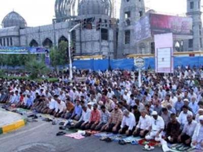 نماز عید فطر در بندرعباس در چهار راه مطهری برگزار می شود