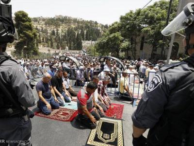 ورود مَردان زیر ۵۰ سال به مسجدالاقصی برای نماز جمعه ممنوع شد