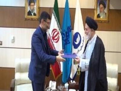 امضای توافقنامه ترویج فرهنگ نماز در صدا و سیمای گیلان