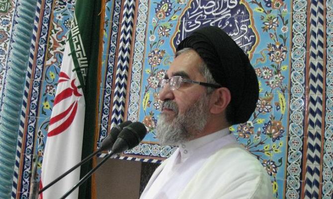 امام جمعه ابرکوه : هیات های مذهبی مبلغ اهداف پیام امام حسین(ع) باشند