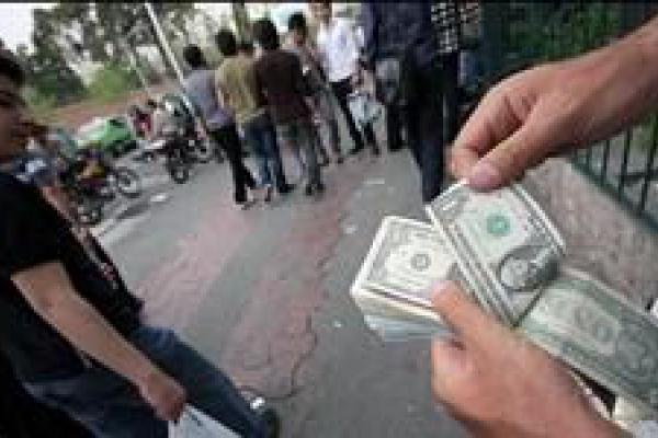 اولویت‌بندی گروه‌های کالایی دقیق نیست/ دولت قادر به تامین ارز همه ثبت سفارش‌ها نیست