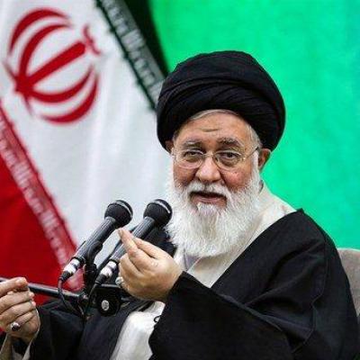 انتقادات آیت الله علم‌الهدی از گرانی و فشار‌های معیشتی/ چرا بازار بی‌صاحب است؟