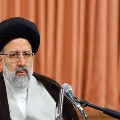 باید مراقب امضاهای طلایی باشیم