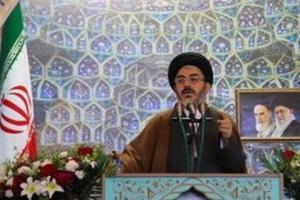 امام‌جمعه ارومیه: مسئولان وظیفه سنگینی در زمینه امر به‌ معروف دارند