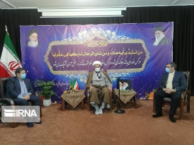 امام جمعه همدان: بانک مرکزی برای تثبیت قیمت ها اقدام جدی کند