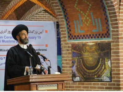 امام جمعه اردبیل: جنگ با اولیای داعش همچنان ادامه دارد