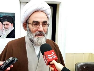 نماینده ولی‌فقیه در گیلان: کاغذبازی‌های اضافی ادارات در حمایت از تولیدکننده داخلی حذف شود