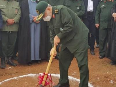 رهاورد سفر سردار سلامی به سی‌سخت؛ از کلنگ‌زنی بیمارستان ۱۰۰ تخت‌خوابی تا اهدای ۳۷۰ جهیزیه