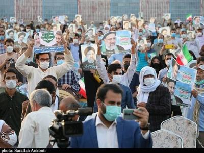 همایش بزرگ "یاران سلیمانی، حامیان رئیسی" در کرمان به روایت تصویر