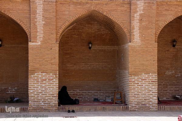 مسجد جامع قاین، مسجدی با دو قبله