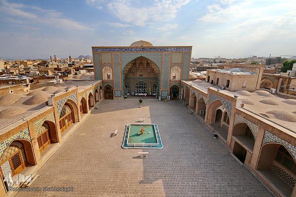 مسجد جامع عتیق قم با ۱۲ قرن قدمت